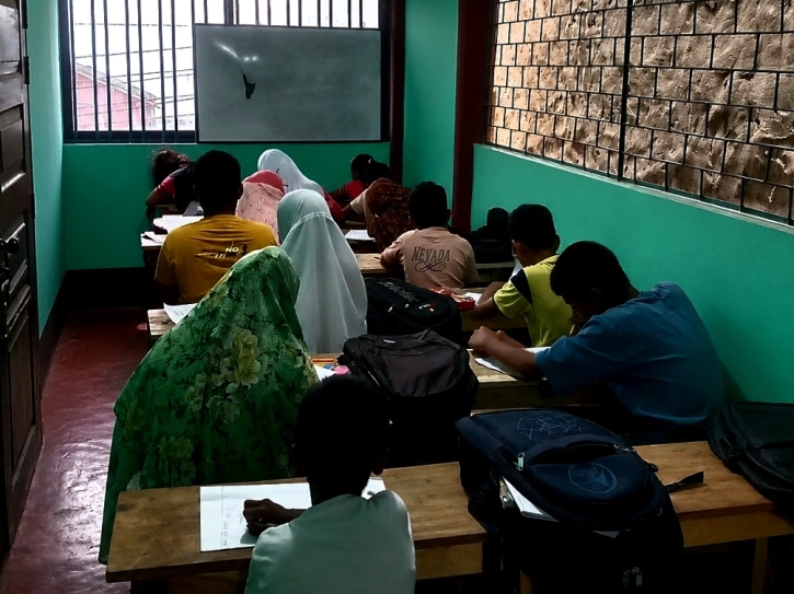 সান্তাহারে মেরিট কোচিংয়ের বিরুদ্ধে দ্বিতীয় শ্রেণি পরীক্ষার প্রশ্নপত্র ফাঁসের অভিযোগ